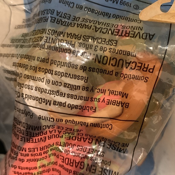 Vintage 1999 McDonald’s Happy Meal, “Birthday Party Barbie” #5 - Picture 4 of 12